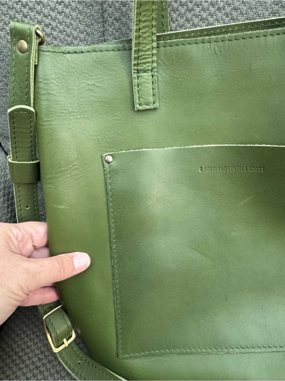 Portland Leather Full Size Crossbody Tote (FSCB) - Pine? - Picture 3 of 6